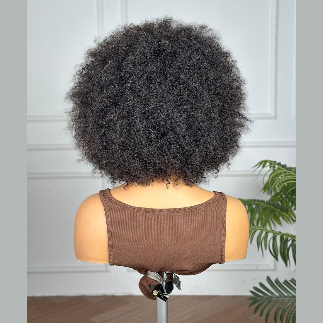 QUEEN  AFRO