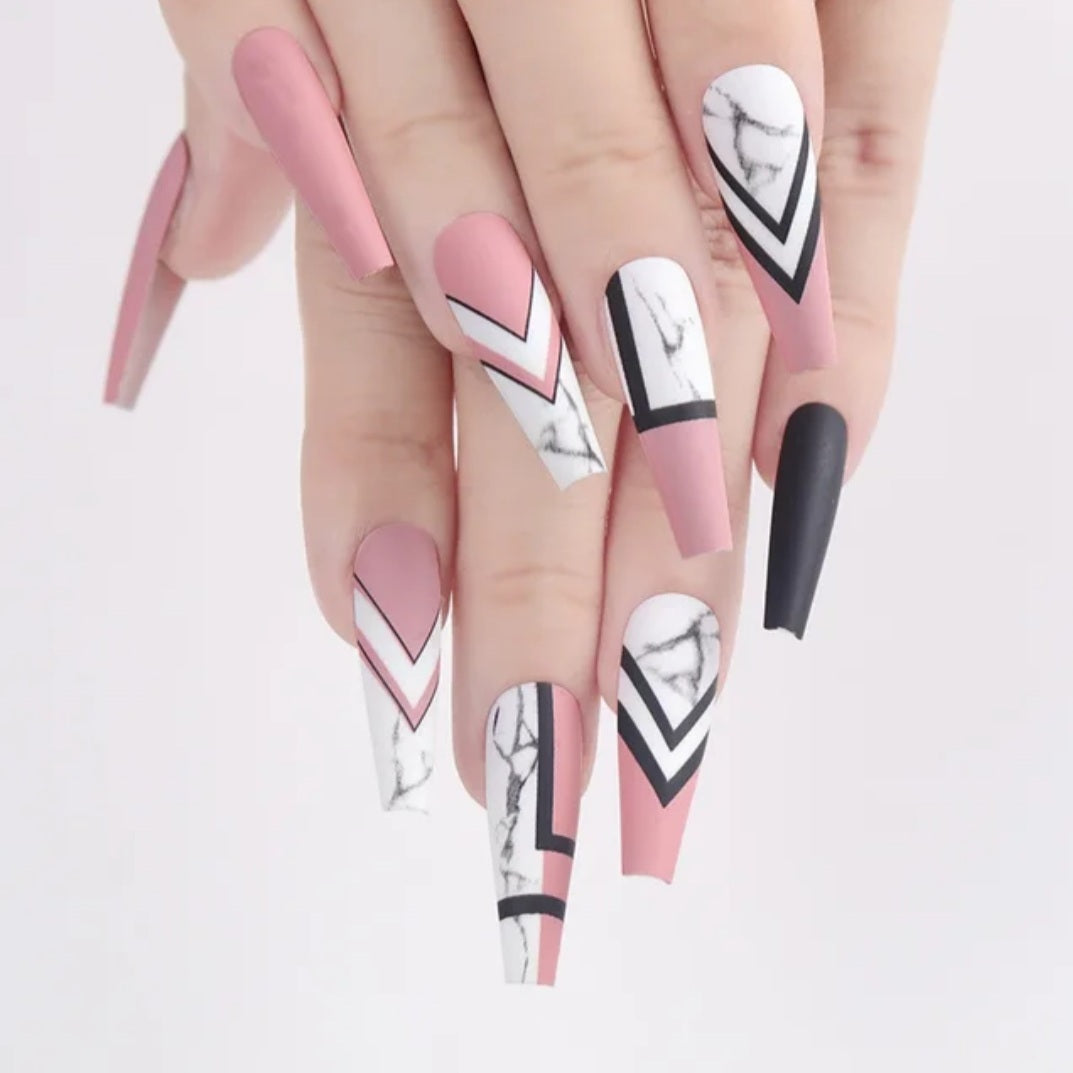 D9 Press on Nails