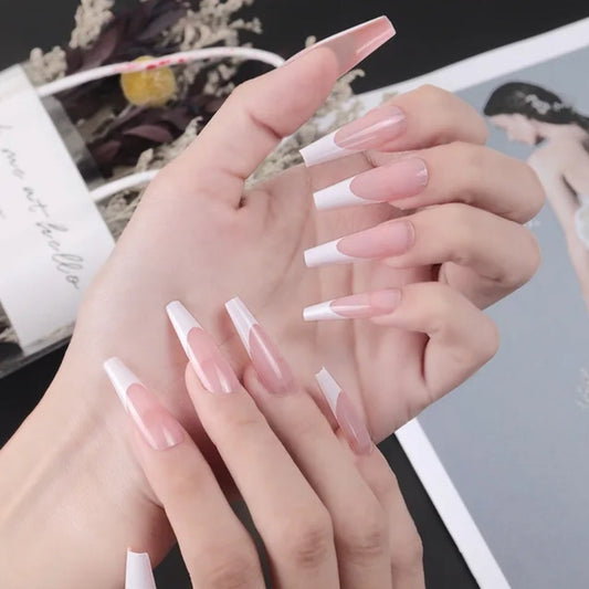 D6 Press on Nails